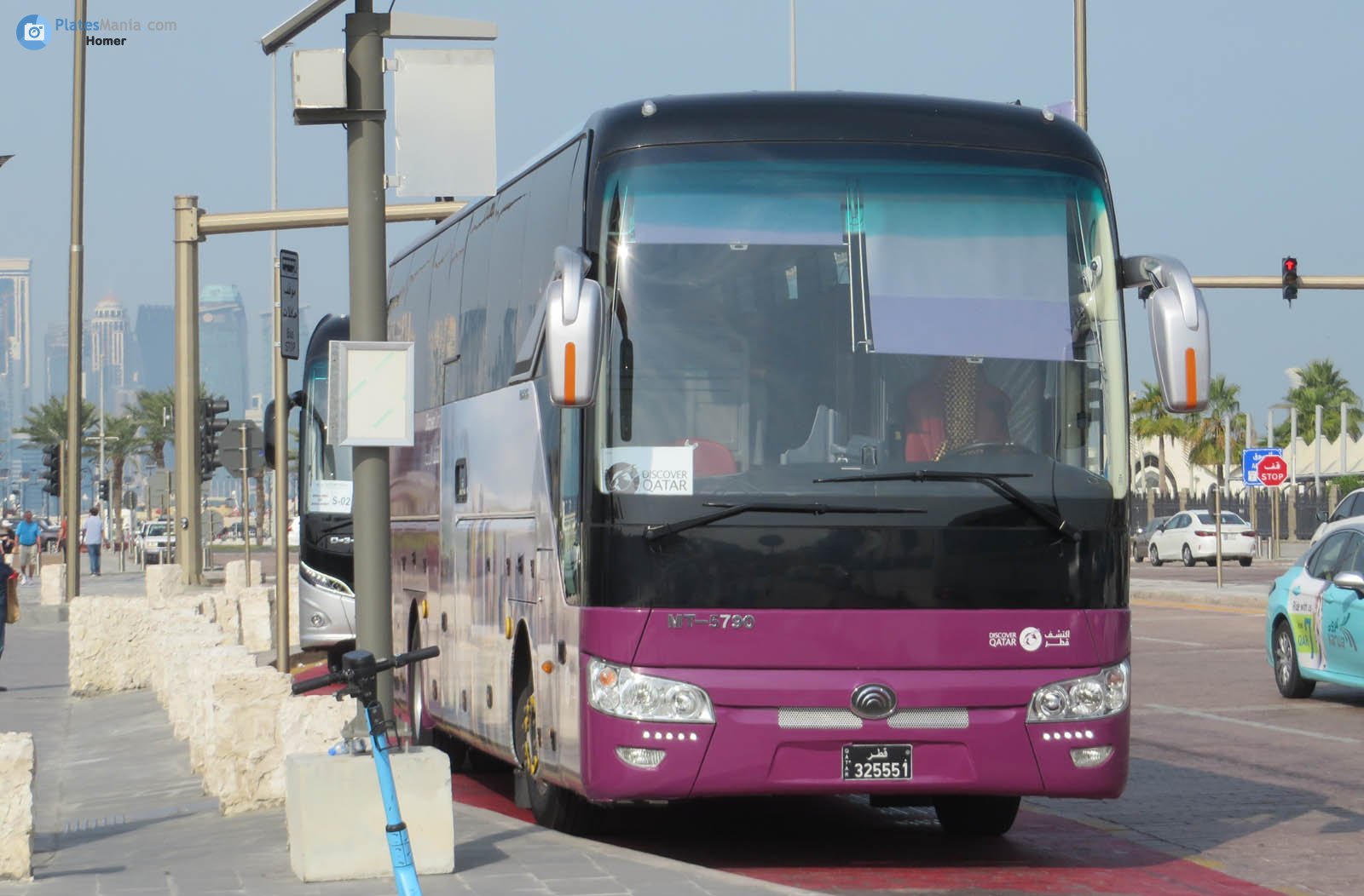 325551, Yutong ZK6122 