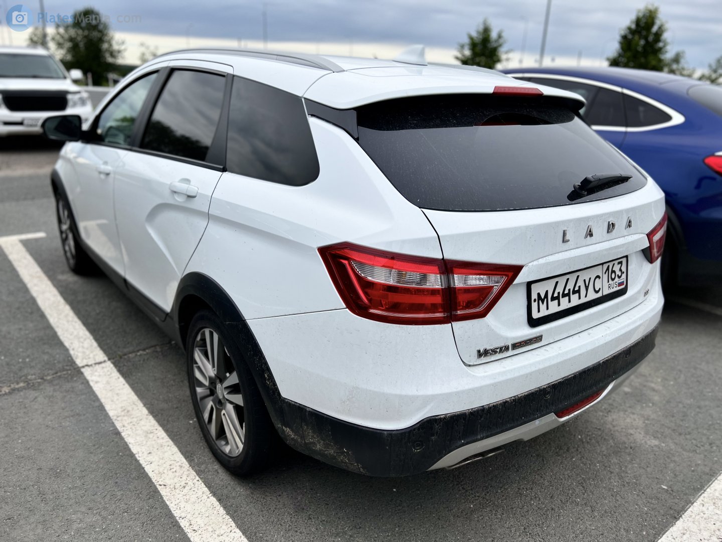 м 444 ус 163, Lada (VAZ) Vesta 1st gen SW Cross (GFK), 2017–2022