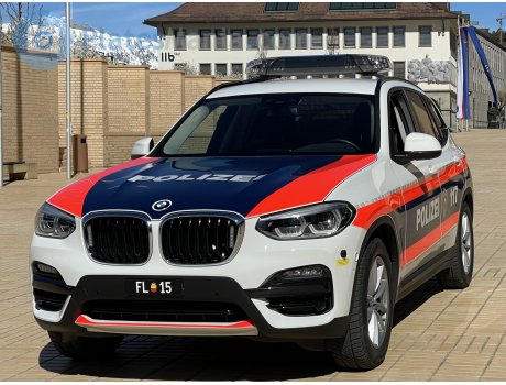 FL 15, BMW X3