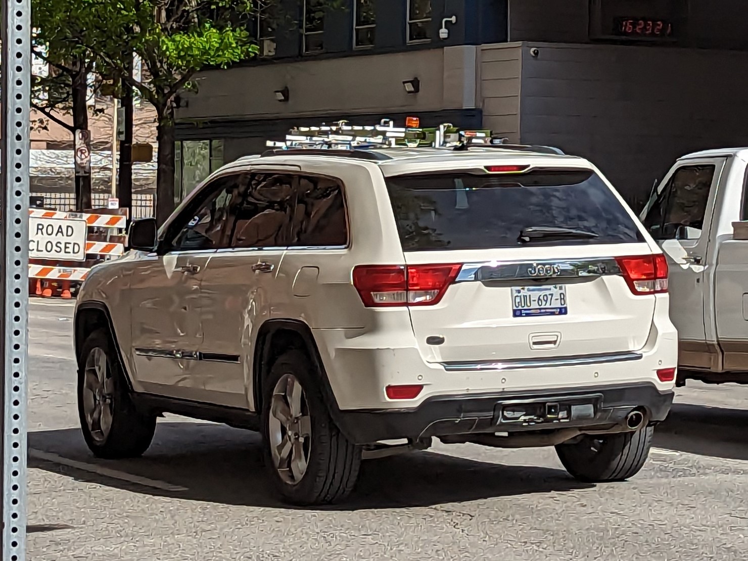 GUU-697-B, Jeep Grand Cherokee 4th gen (WK2), 2010–2013
