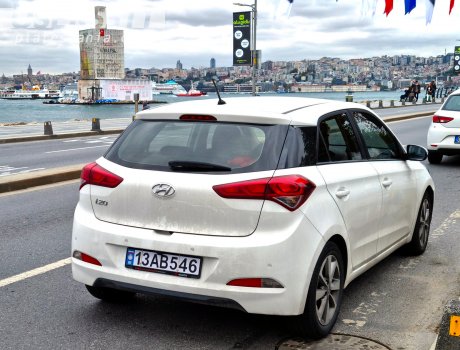 13AB546, Hyundai i20