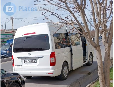 90 H 544 OA, King Long Kingo