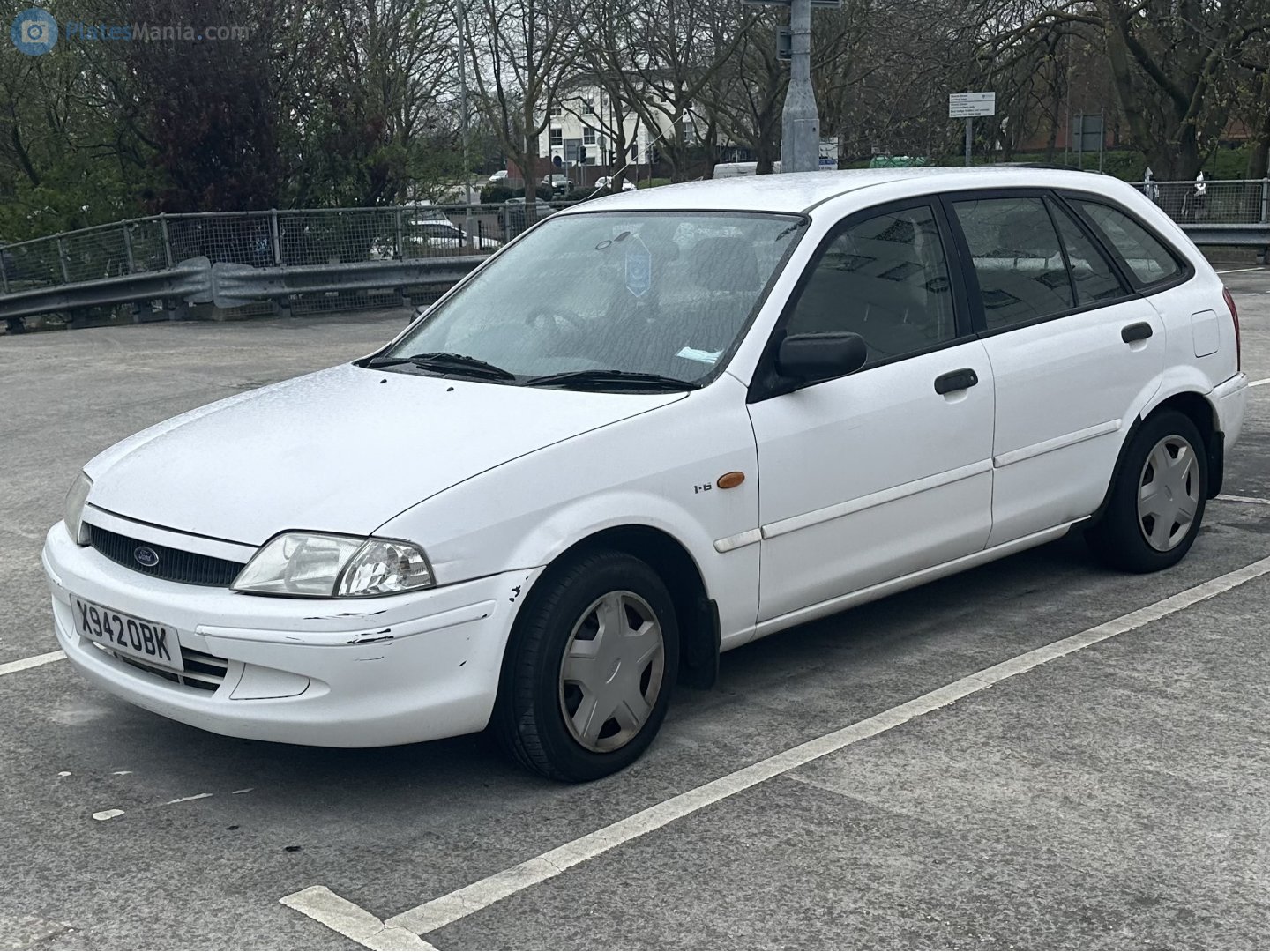X942OBK, Ford Laser 5th gen (Lidea) Sedan (KN/KQ), 1998–2002