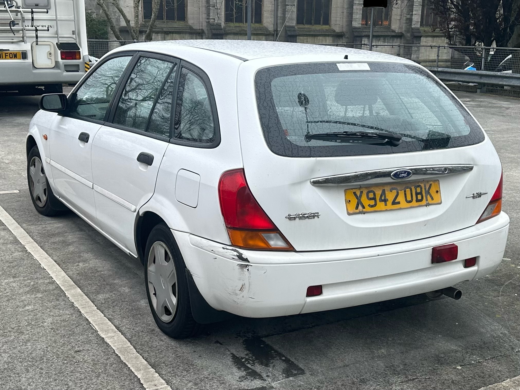 X942OBK, Ford Laser 5th gen (Lidea) Sedan (KN/KQ), 1998–2002