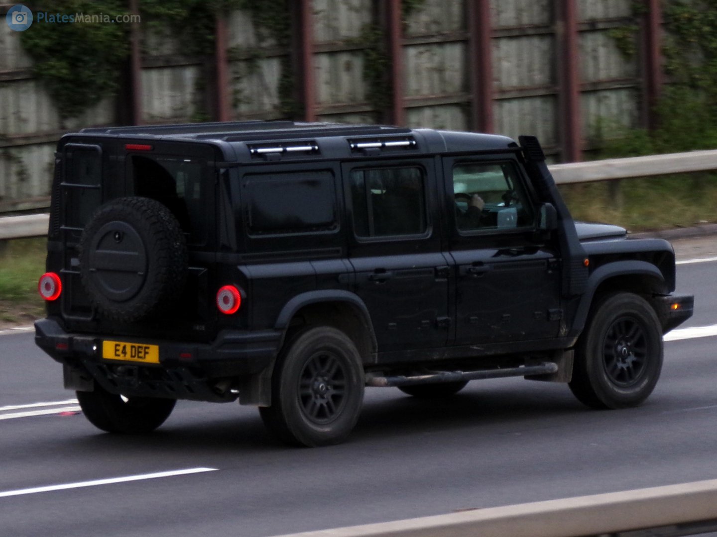 E4DEF, Ineos Grenadier SUV, 2022–