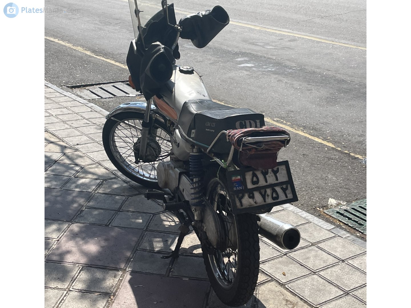 ۵۳۲ ۲۹۷۵۲, Motorcycles 