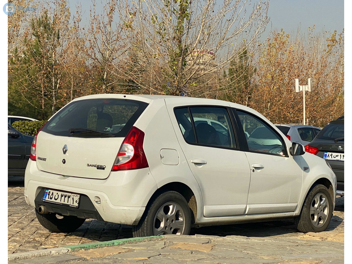 ۹۵ن۳۳۳ ۱۰, Renault Sandero 1st gen (B90), 2007–2014