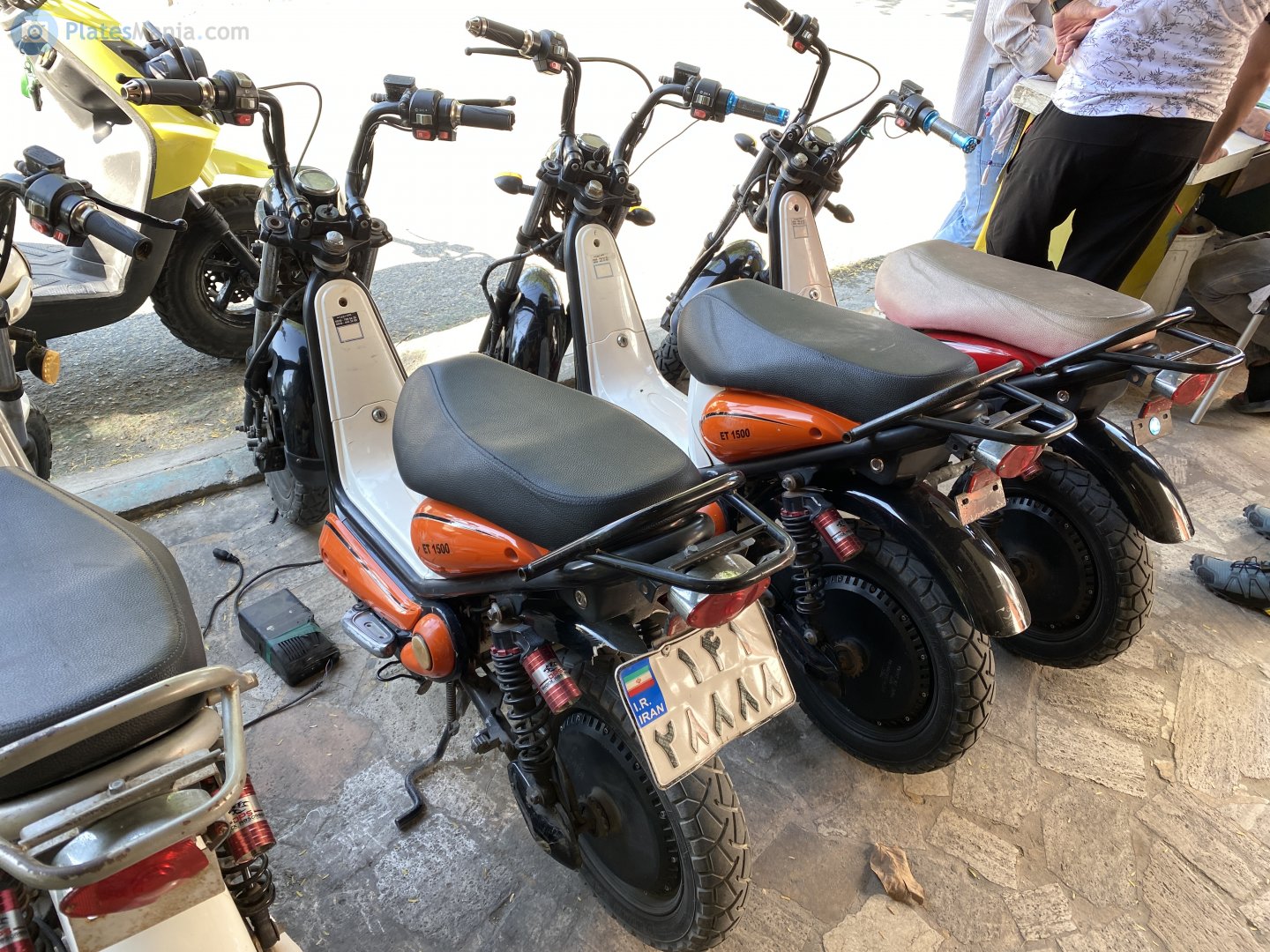 ۱۴۱ ۲۸۸۸۸, Motorcycles 