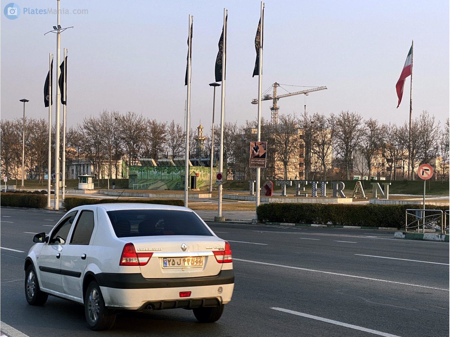 ۲۵ل۴۴۵ ۶۶, SAIPA Renault Pars Tondar 1st gen (L90; IR-market), 2013–2018