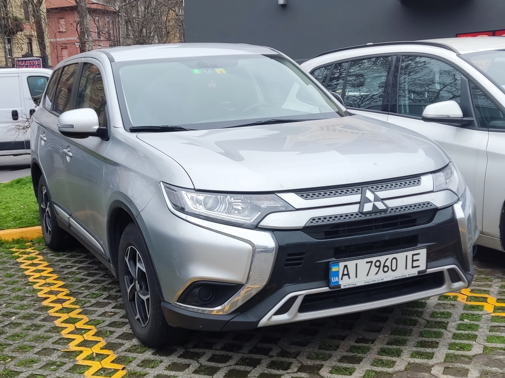 AI 7960 IE, Mitsubishi Outlander 3rd gen (GF/GG/ZJ/ZK/ZL), facelift, 2015–2023