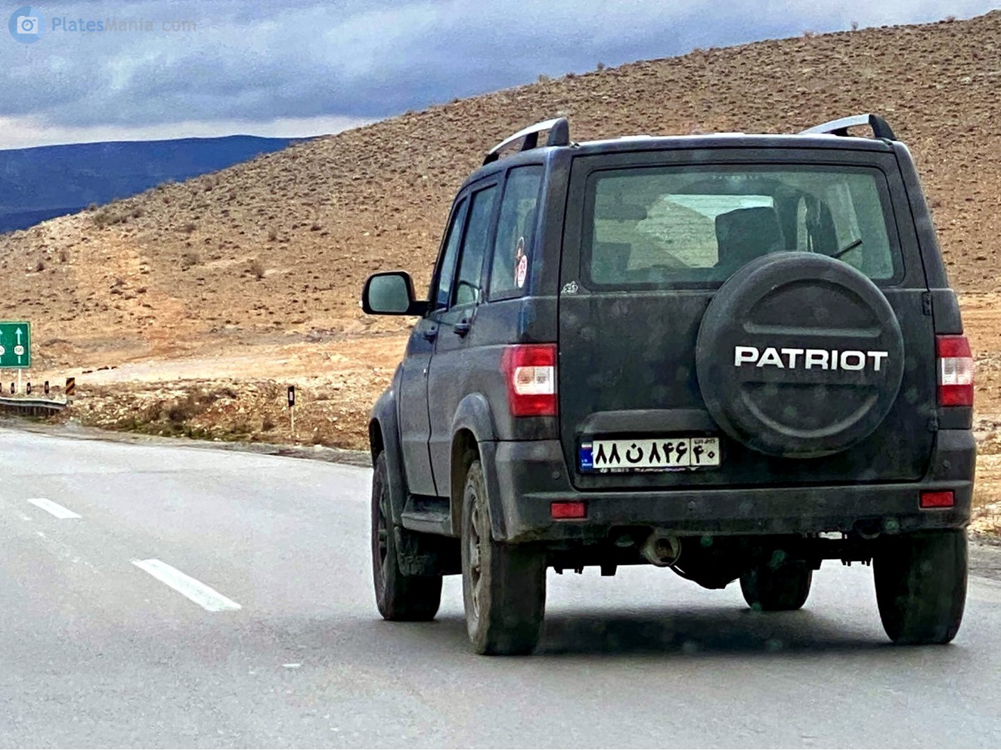 ۸۸ن۸۴۶ ۴۰, UAZ 3163 Patriot 1st gen, facelift, 2014­–