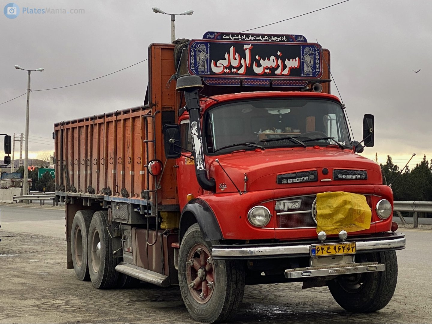 ۶۳ع۹۶۲ ۶۳, Mercedes-Benz L/LA-Series Trucks 
