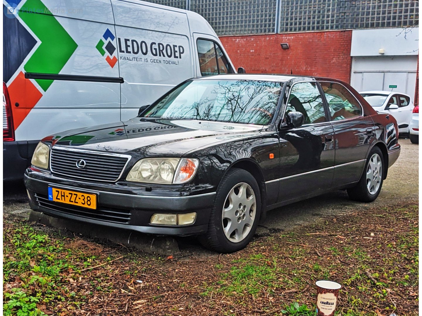 ZH-ZZ-38, Lexus LS 2nd gen (XF20), 1994–2000