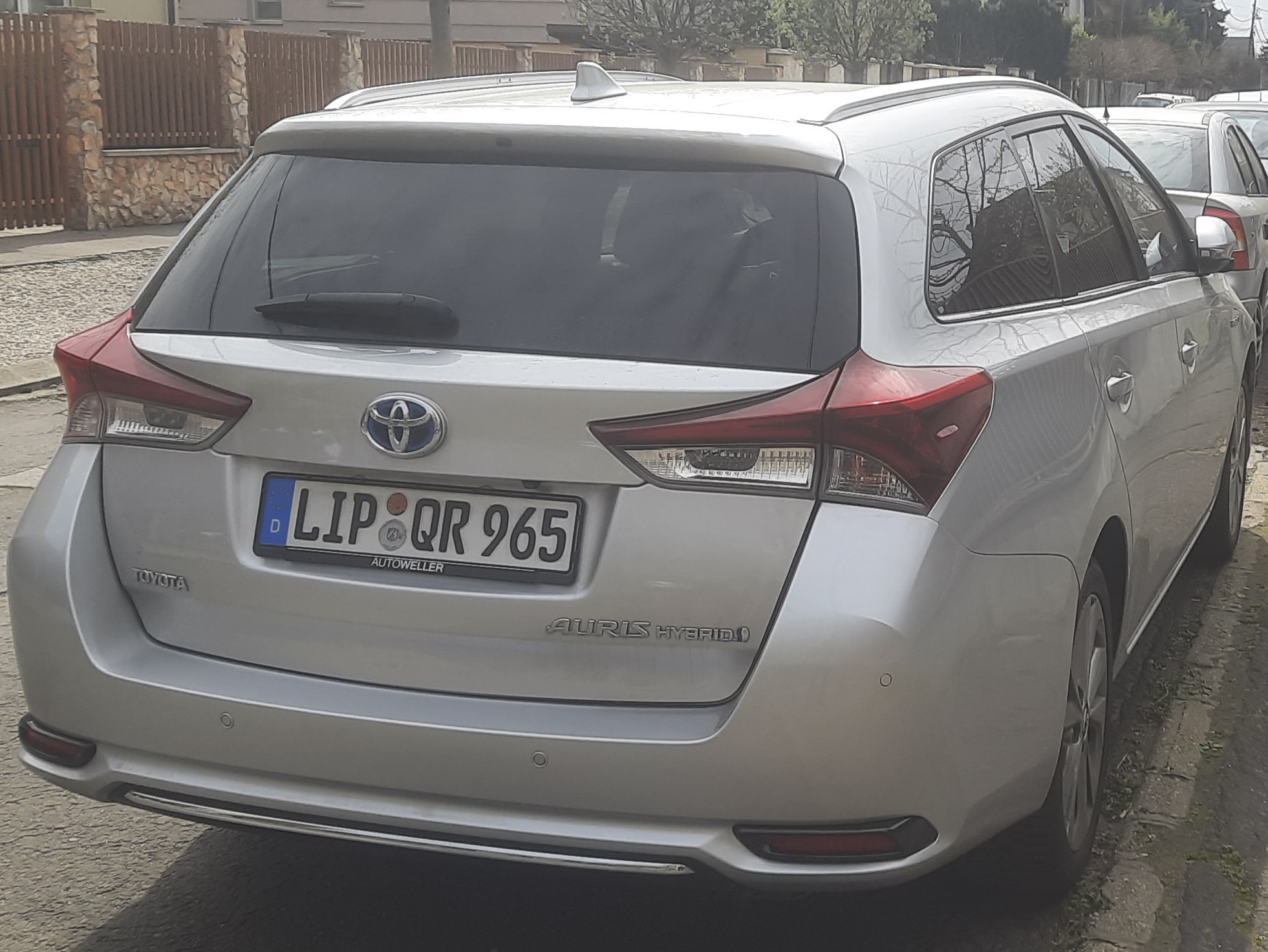 LIP QR 965, Toyota Auris 2nd gen Touring Sports (E180), facelift, 2015–2019