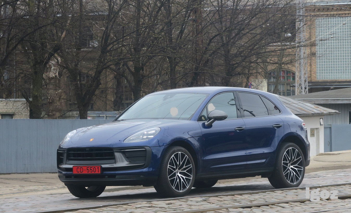 CD-5501, Porsche Macan 1st gen (95B), 2nd facelift, 2021–