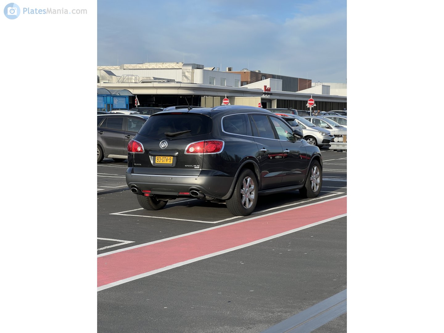 83-GTV-9, Buick Enclave 1st gen (GMT967), 2007–2012