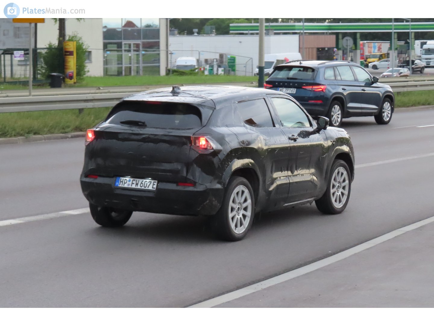 HP FW 607 E, Suzuki Vitara 3rd gen e Vitara, 2025–