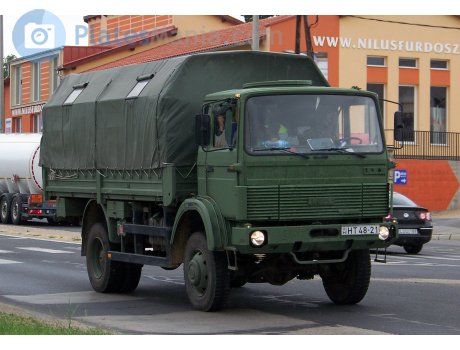 HT 48-21, Iveco Magirus 320-33