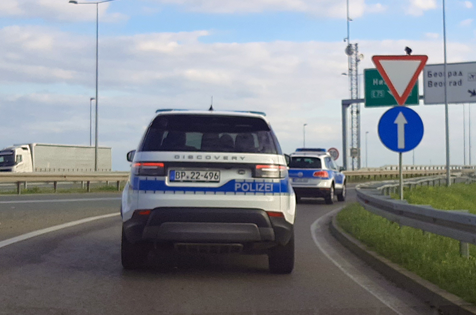 BP 22-496, Land Rover Discovery 5th gen (L462), 2017–