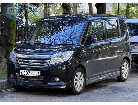 е007нт93, Mitsubishi Delica D:2