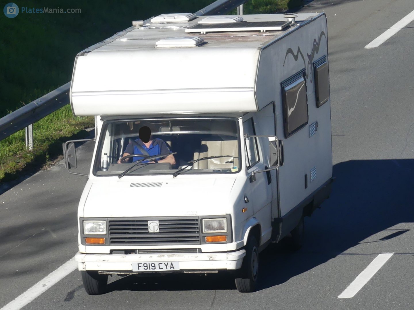 F919CYA, Talbot Express 