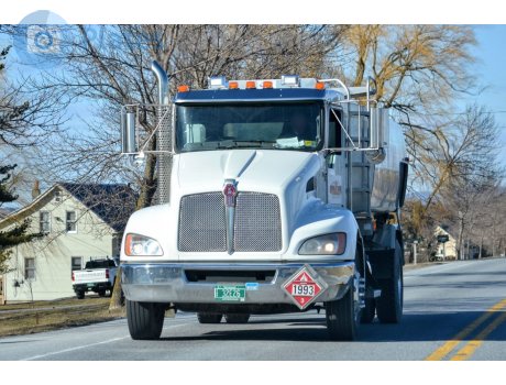 32E26, Kenworth T370