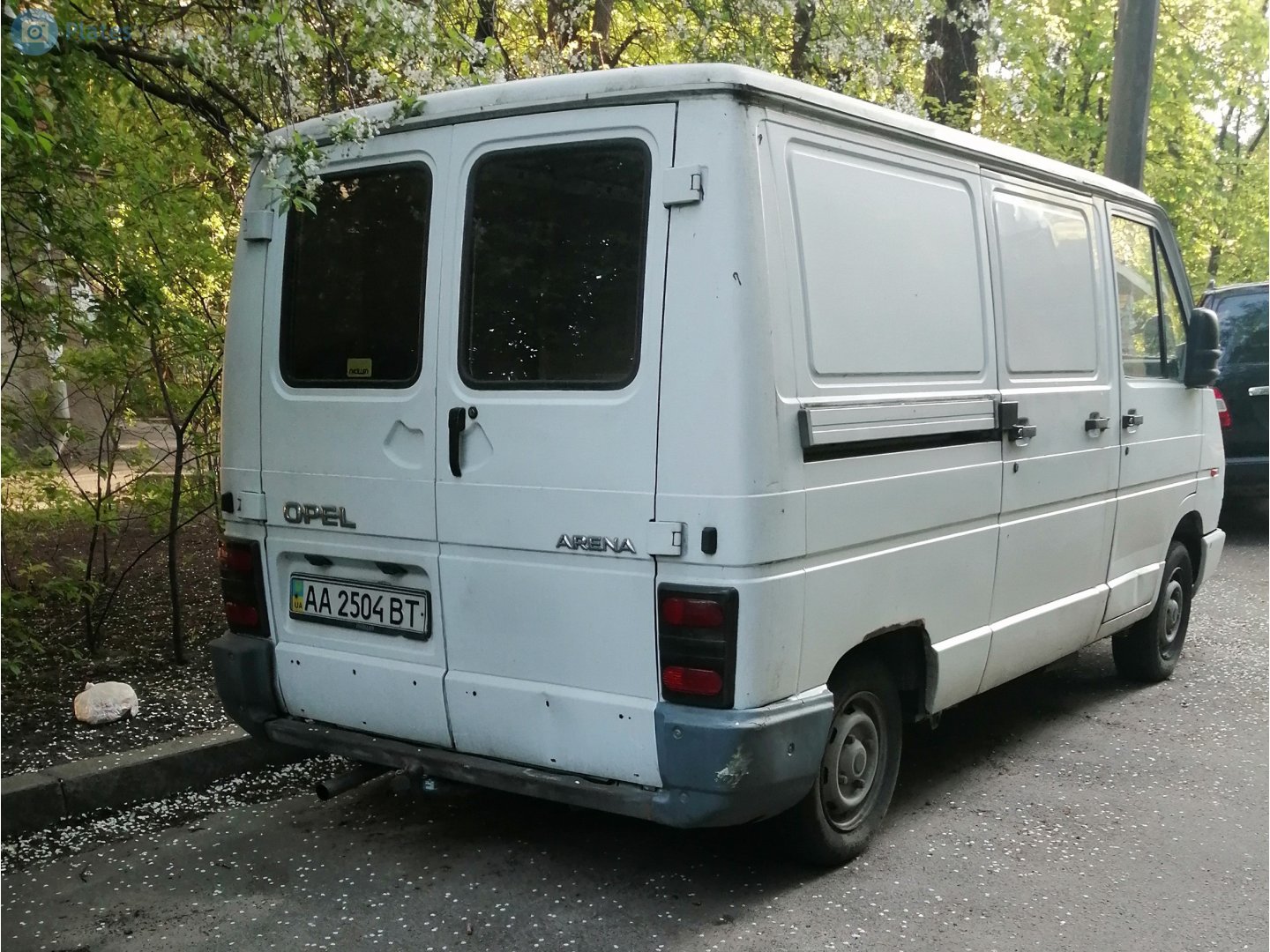 AA 2504 BT, Opel Arena 1st gen (A97), 1997–2001