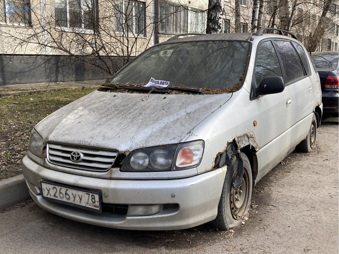 х 266 уу 78, Toyota Picnic 1st gen (XM10), 1996–2001