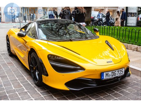 M DG 725, McLaren 720S