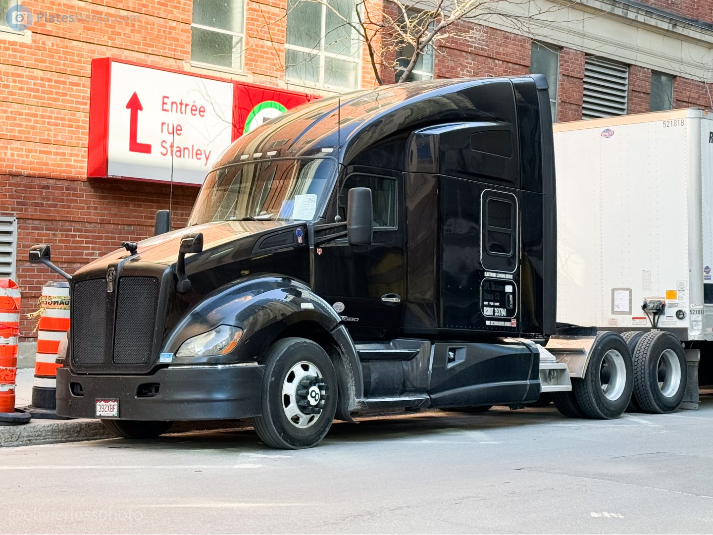 392XBF, Kenworth T680 1st gen, 2013–2022