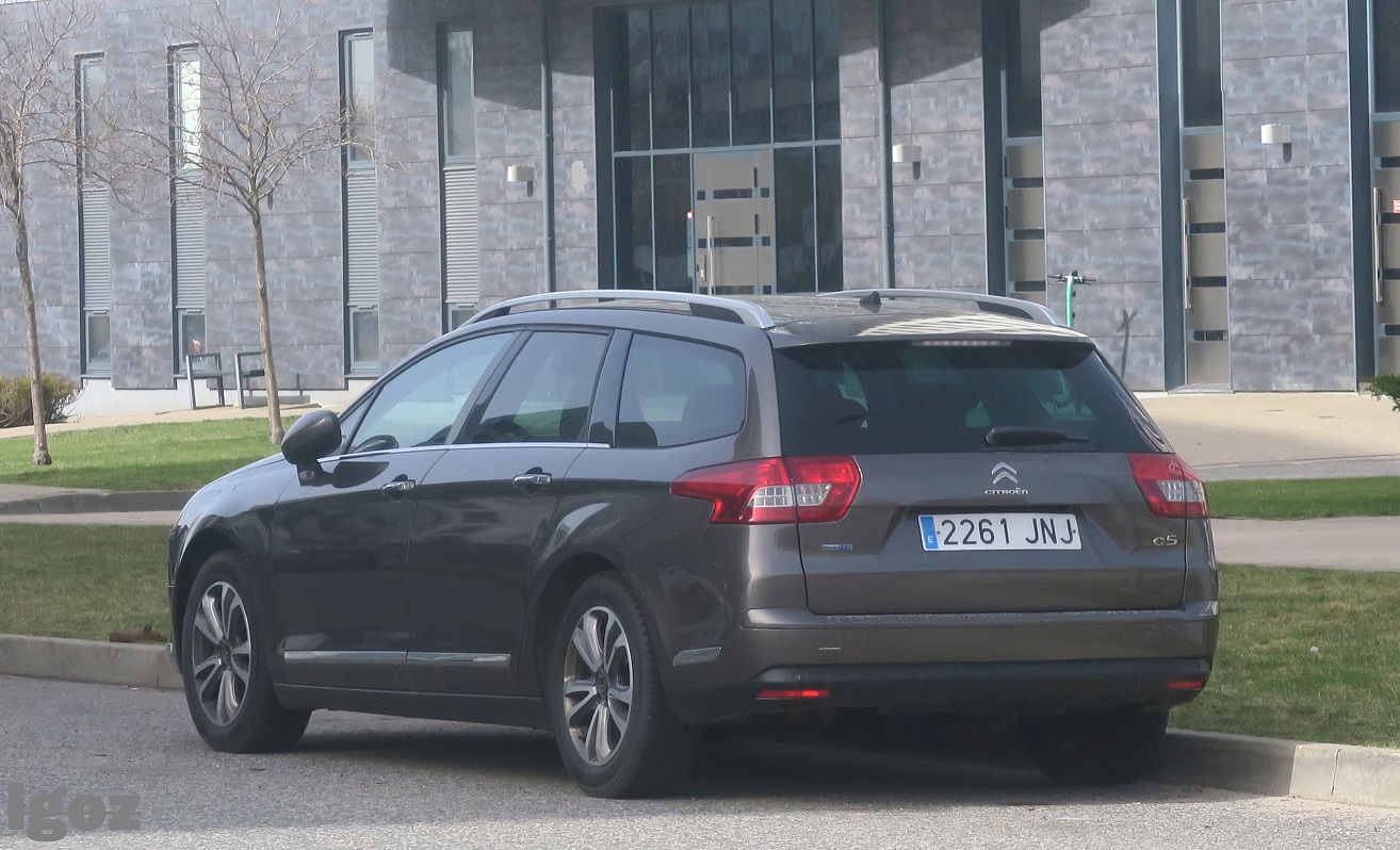 2261 JNJ, Citroёn C5 2nd gen Wagon (RD/TD), 2007–2017