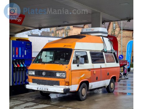 F KA 651, Volkswagen Caravelle