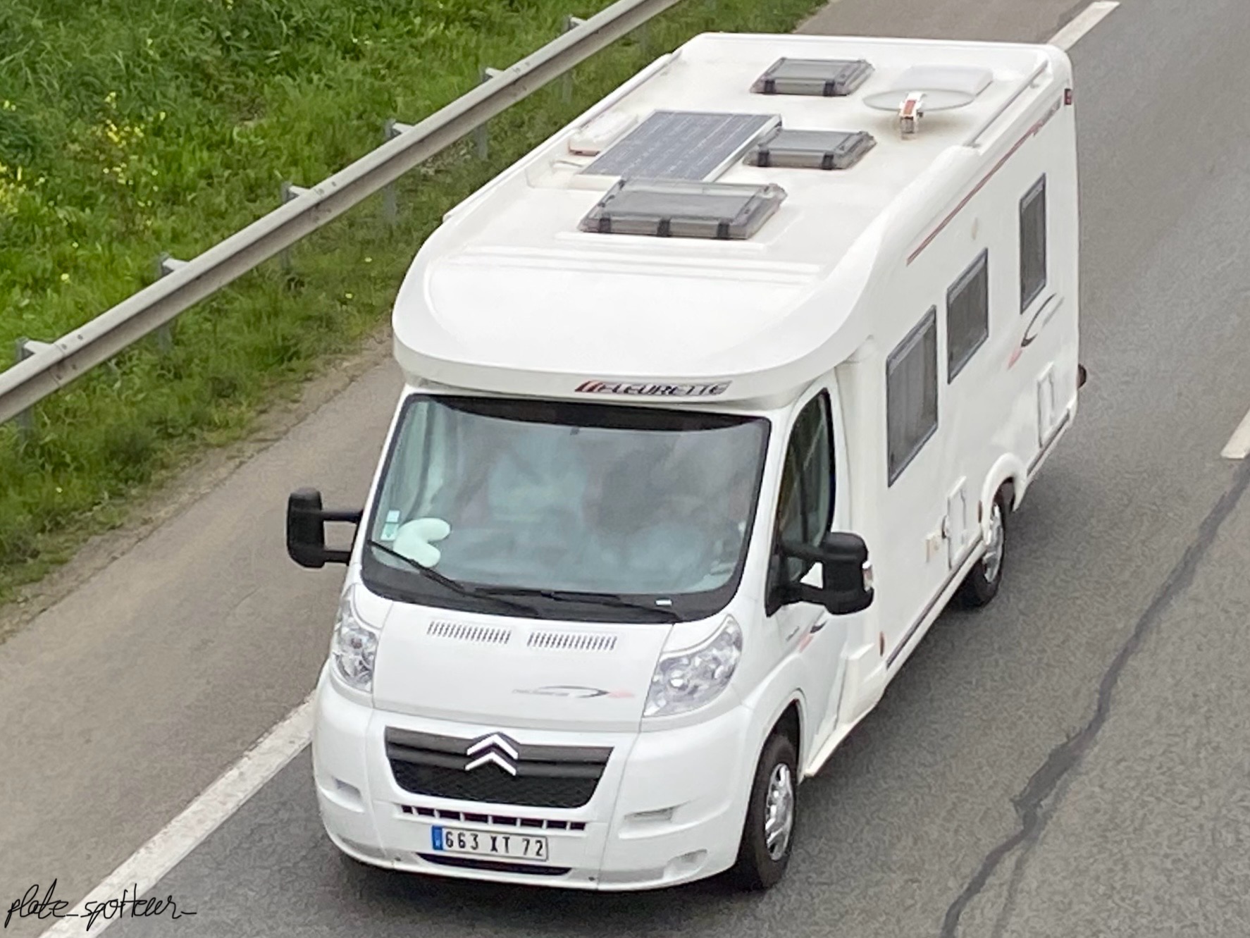 663 XT 72, Fleurette Florium Mayflower 