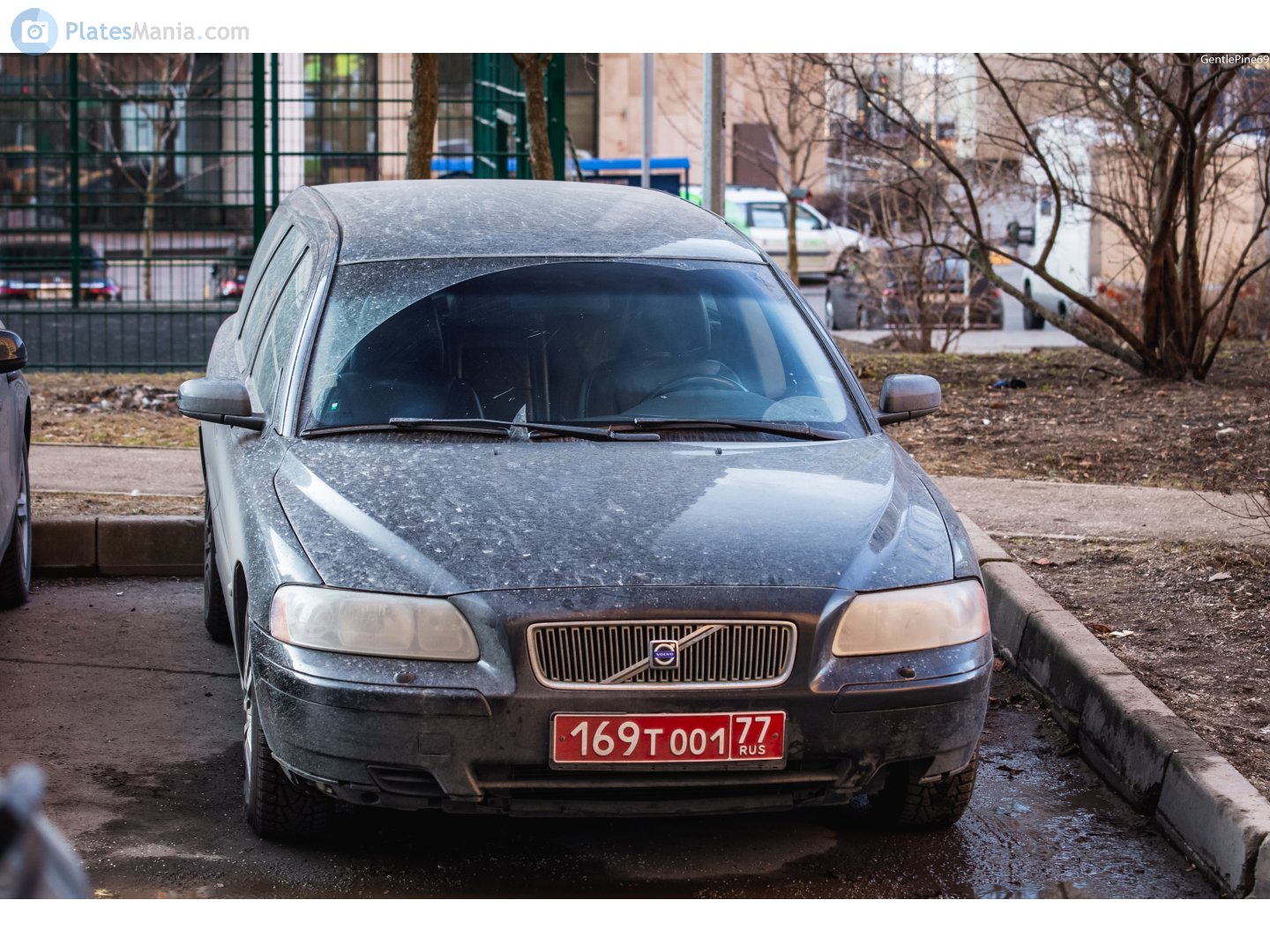 169 T 001 77, Volvo V70 2nd gen (285), 2000–2007