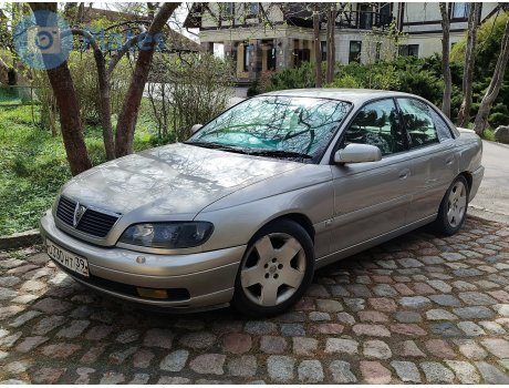 о330нт39, Vauxhall Omega