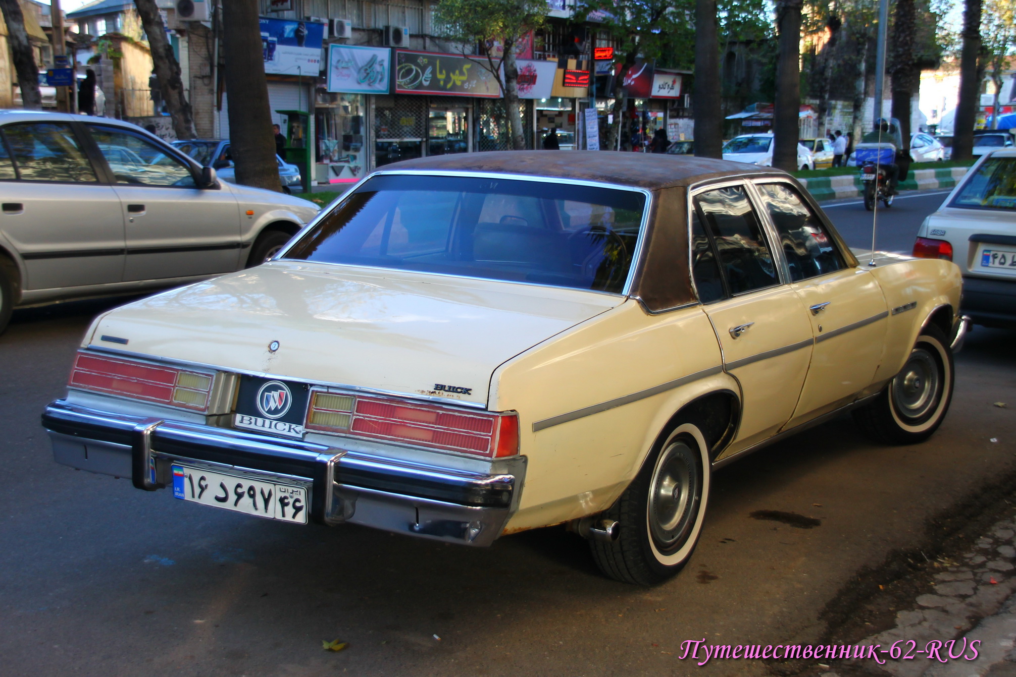 ۱۶د۶۹۷ ۴۶, Buick Skylark 4th gen Sedan (X-body), 1974–1979