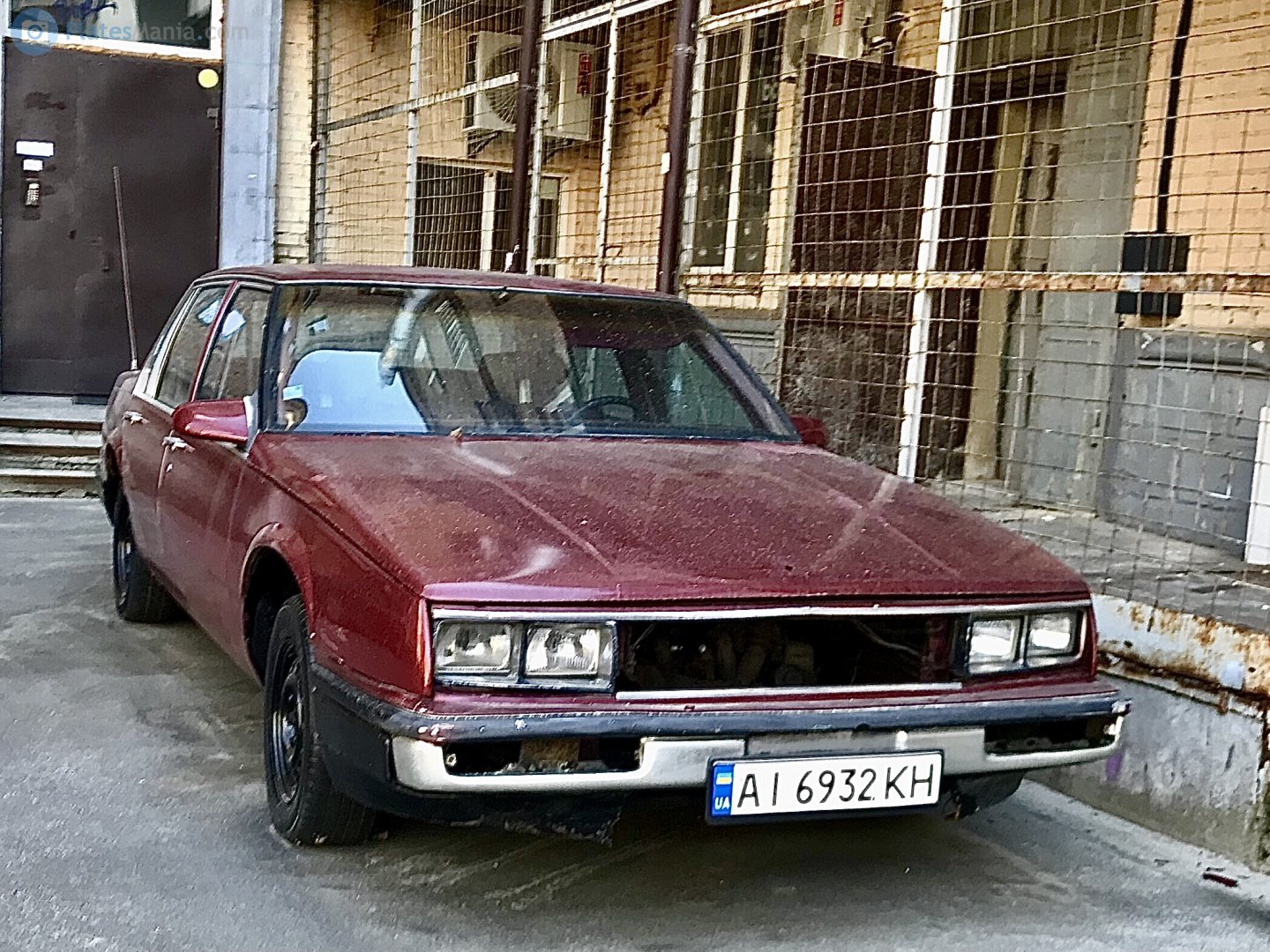 AI 6932 KH, Buick LeSabre 6th gen Sedan (H-body), 1985–1989