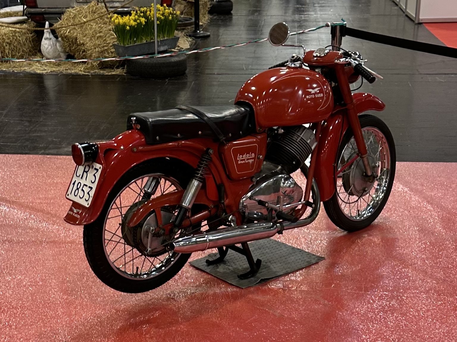 CR 31853, Moto Guzzi Lodola 