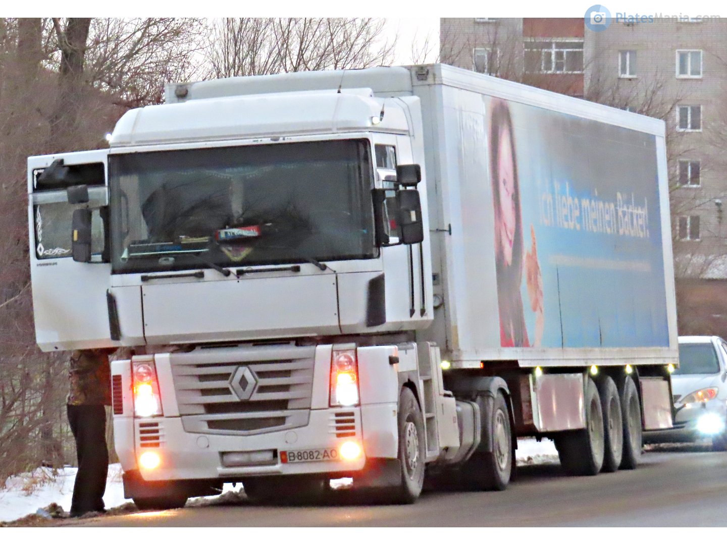 B 8082 AO, Renault Magnum 3rd gen and 4th gen, 2001–2013