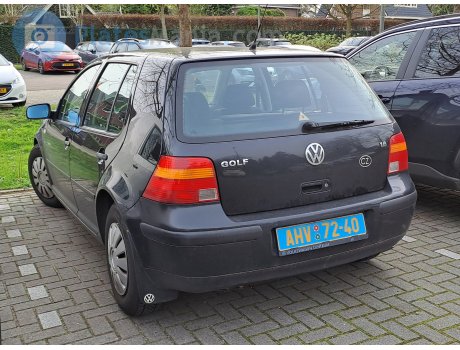 AHV 72-40, Volkswagen Golf