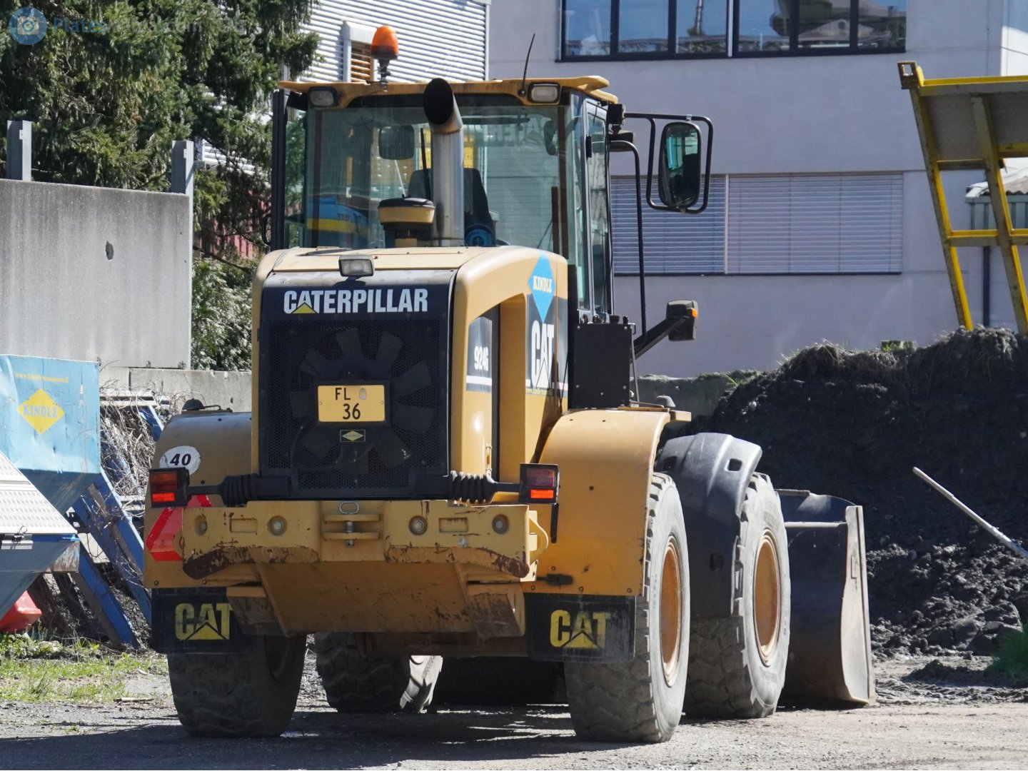 FL 36, Caterpillar 900 Series 