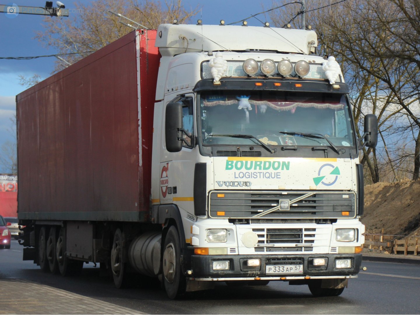 р 333 ар 57, Volvo FH 1st gen, 1993–2002