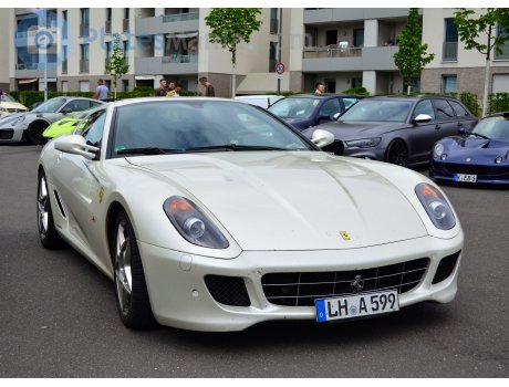 LH A 599, Ferrari 599