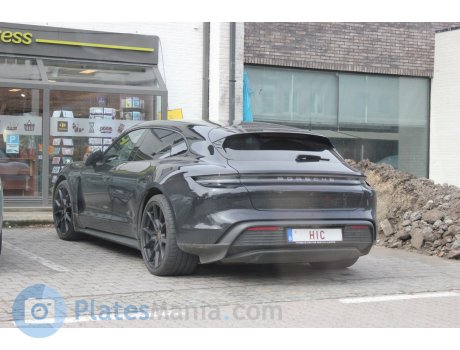 HIC, Porsche Taycan