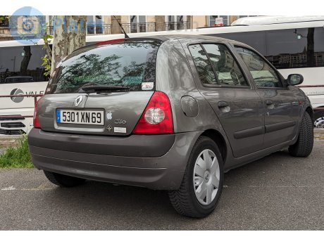 5301 XN 69, Renault Clio