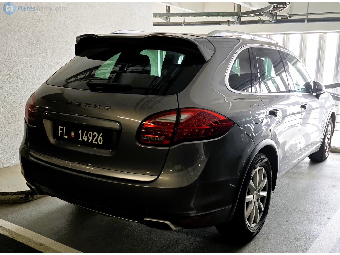 FL 14926, Porsche Cayenne 2nd gen (958; 92A), 2010–2014