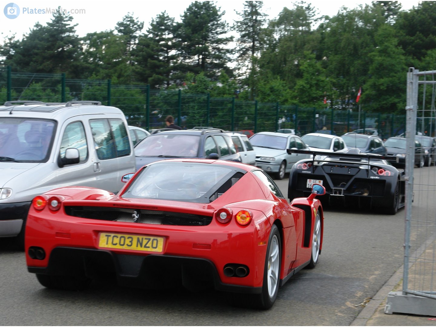 TC03NZO, Ferrari Enzo 1st gen (F140), 2002–2004