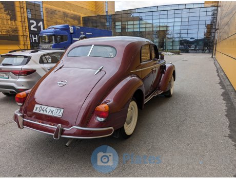 к044ук77, Opel Admiral