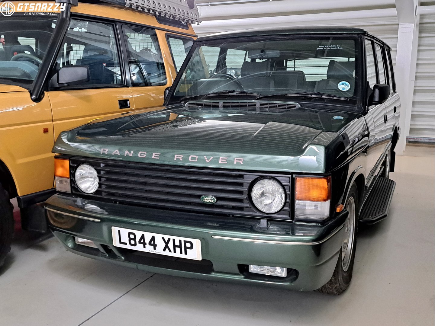 L844XHP, Land Rover Range Rover 1st gen, 1970–1996