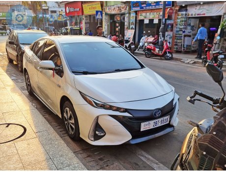 2BT-9518, Toyota Prius